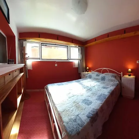 Meandros27 Cosy Countryside Rustic Semi Basement Apartment *